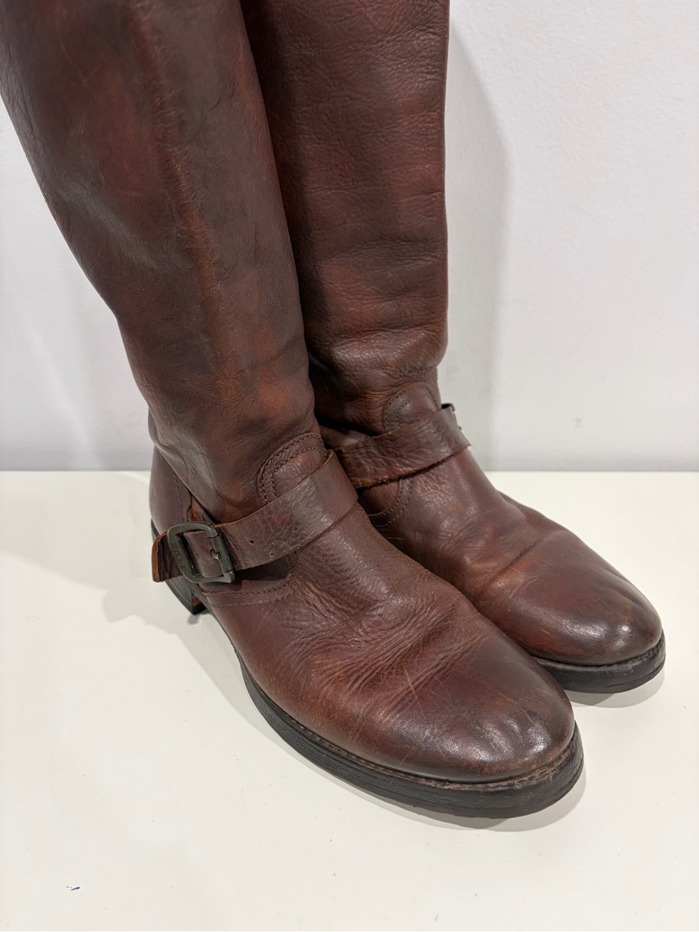 Frye Boots Womens Size 9.5 Veronica Slouch Dark Brown Leather Pull on Boot